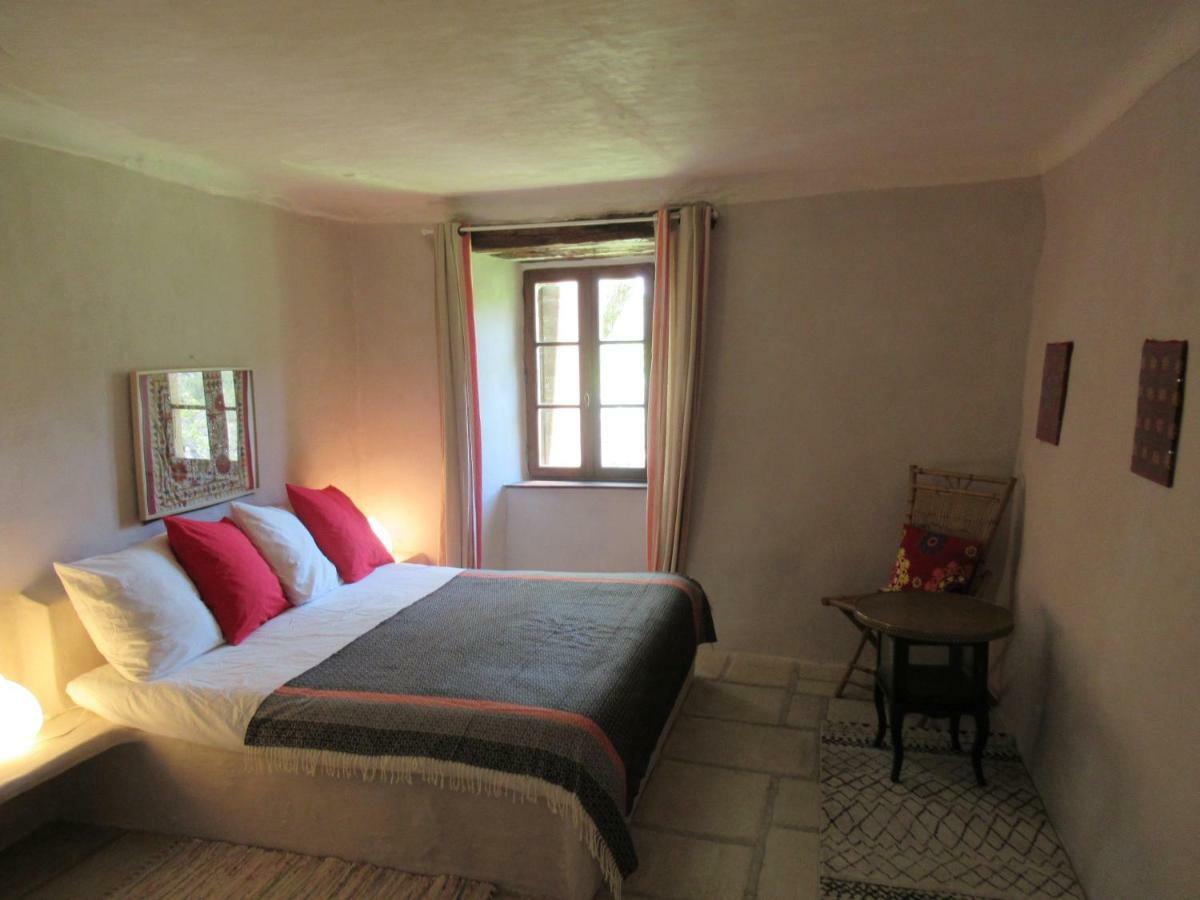 Bed and Breakfast La Ferme De La Condamine Saint-Andre-de-Rosans Екстер'єр фото